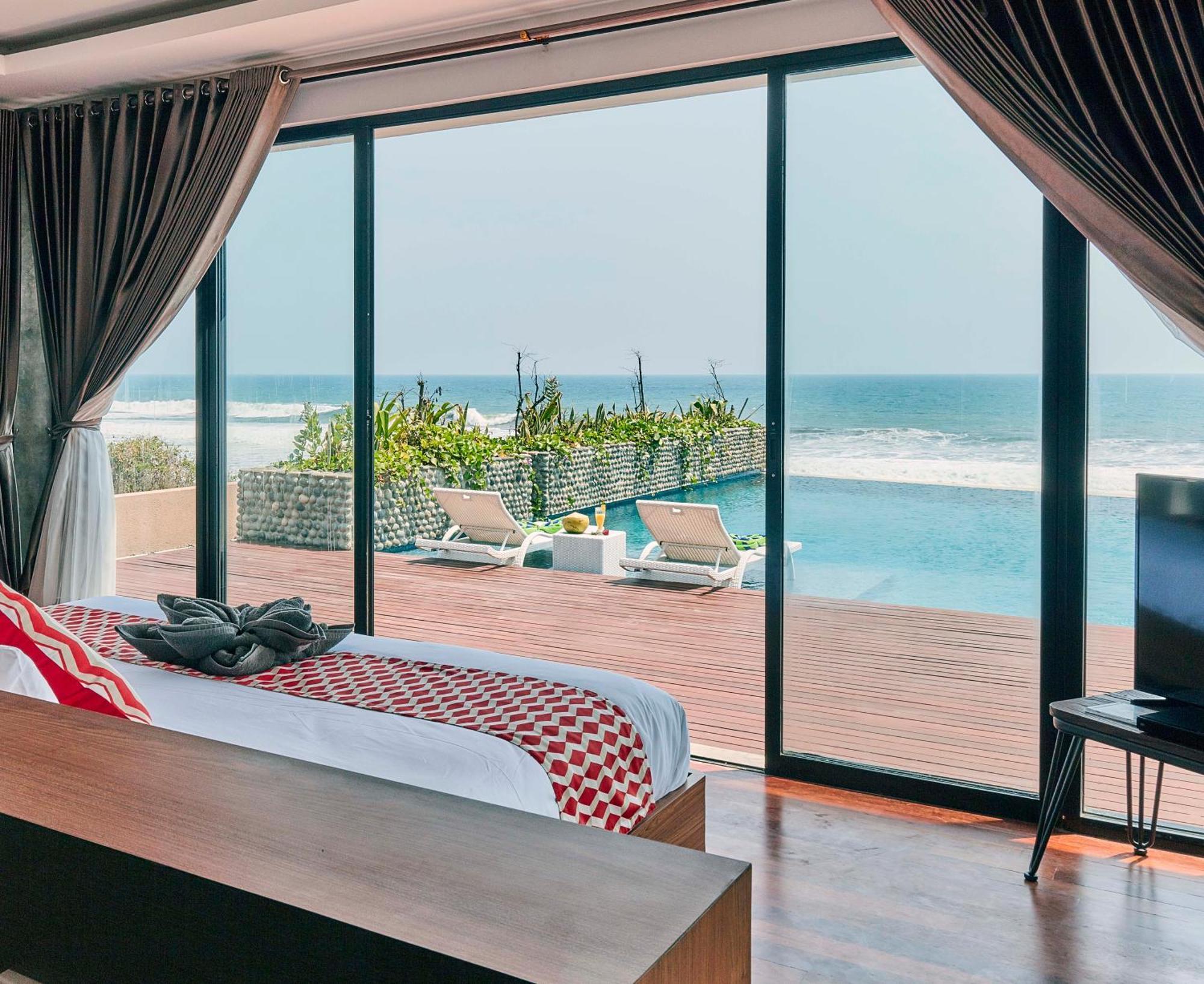 Abian Kapas Beach House Selemadeg エクステリア 写真